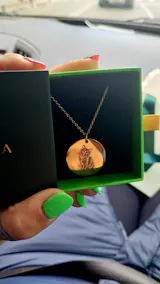 Kaklarota ar personalizētu attēla gravējumu
