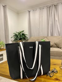 Manhattan (Black) Neoprene Tote Bag- With Zip Closure