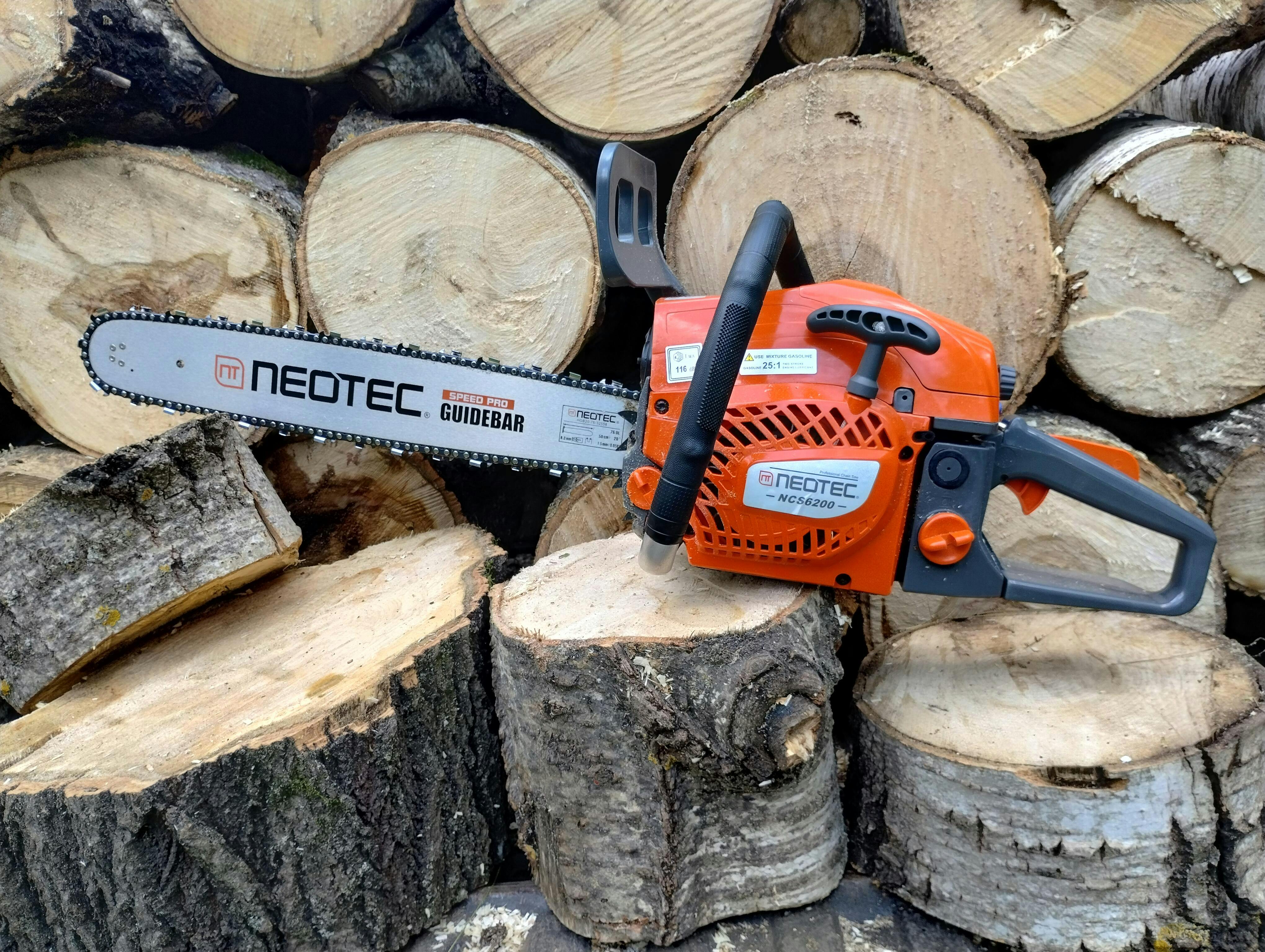 Commercial-Grade 62CC Gas Chainsaw - 20