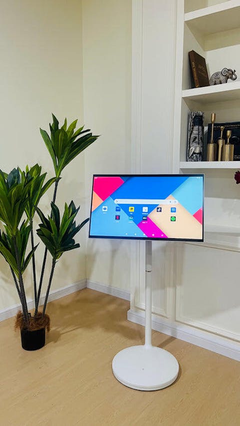 Nework MoveMate AI 27" — Move Freely Watch Anywhere