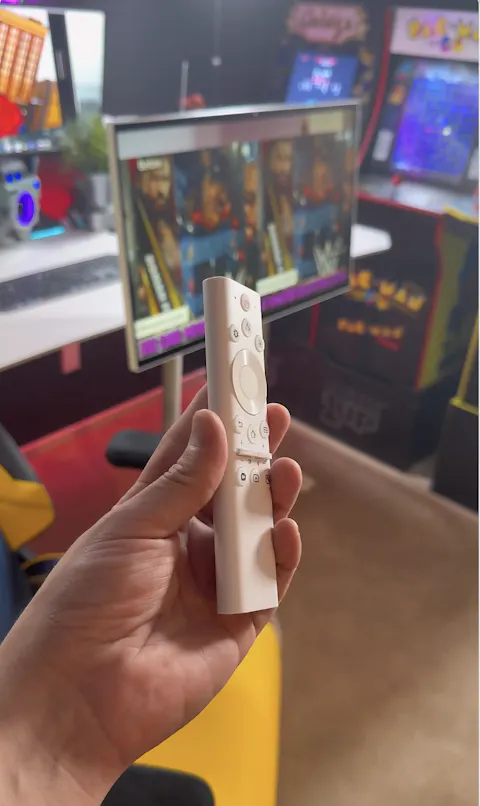 Nework MoveMate AI 27" — Move Freely Watch Anywhere