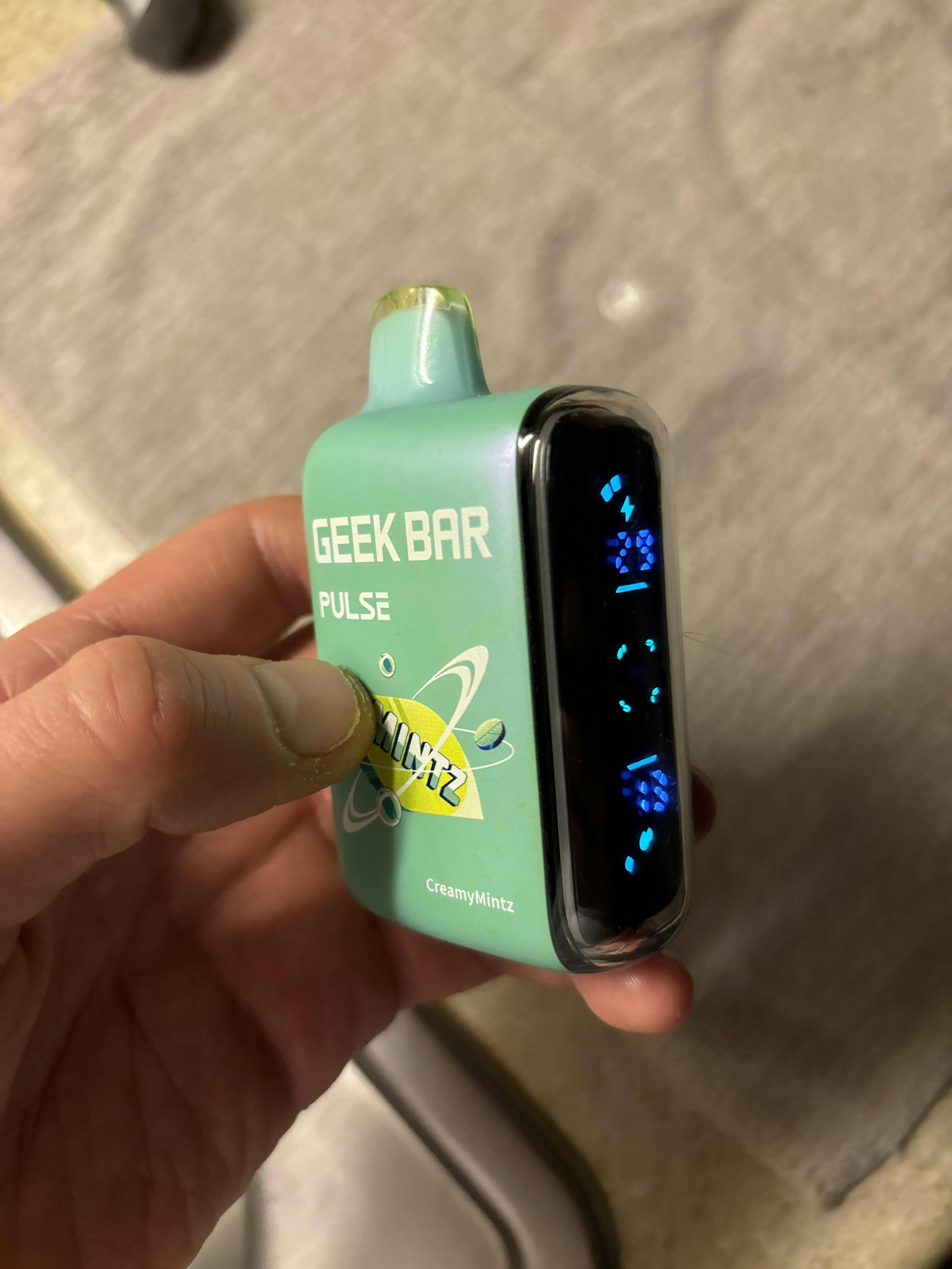 clear raz vape flavor Clear RAZ TN9000 main image 1