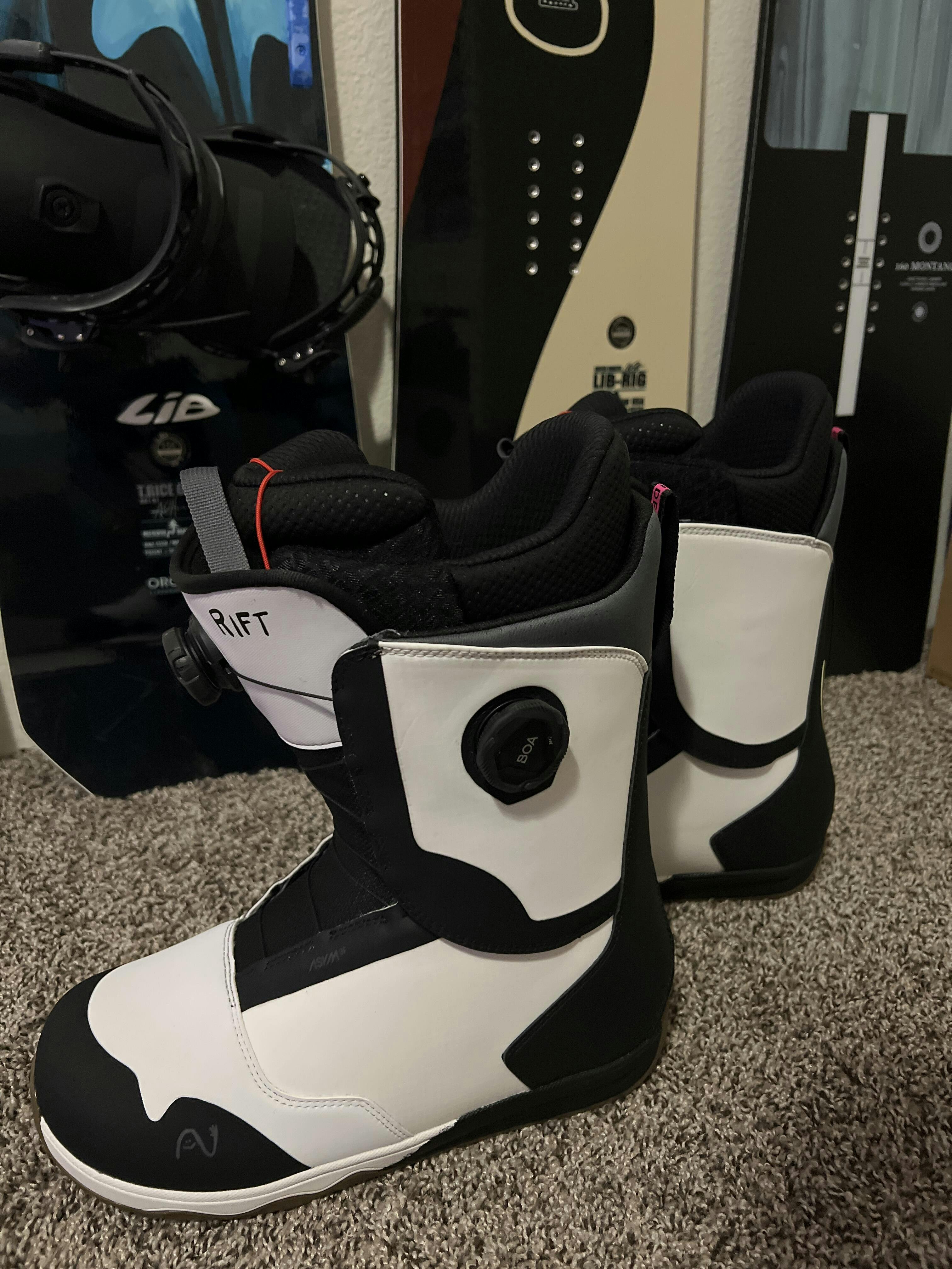 Rift Women 2026 | Feet First | Nidecker | USA