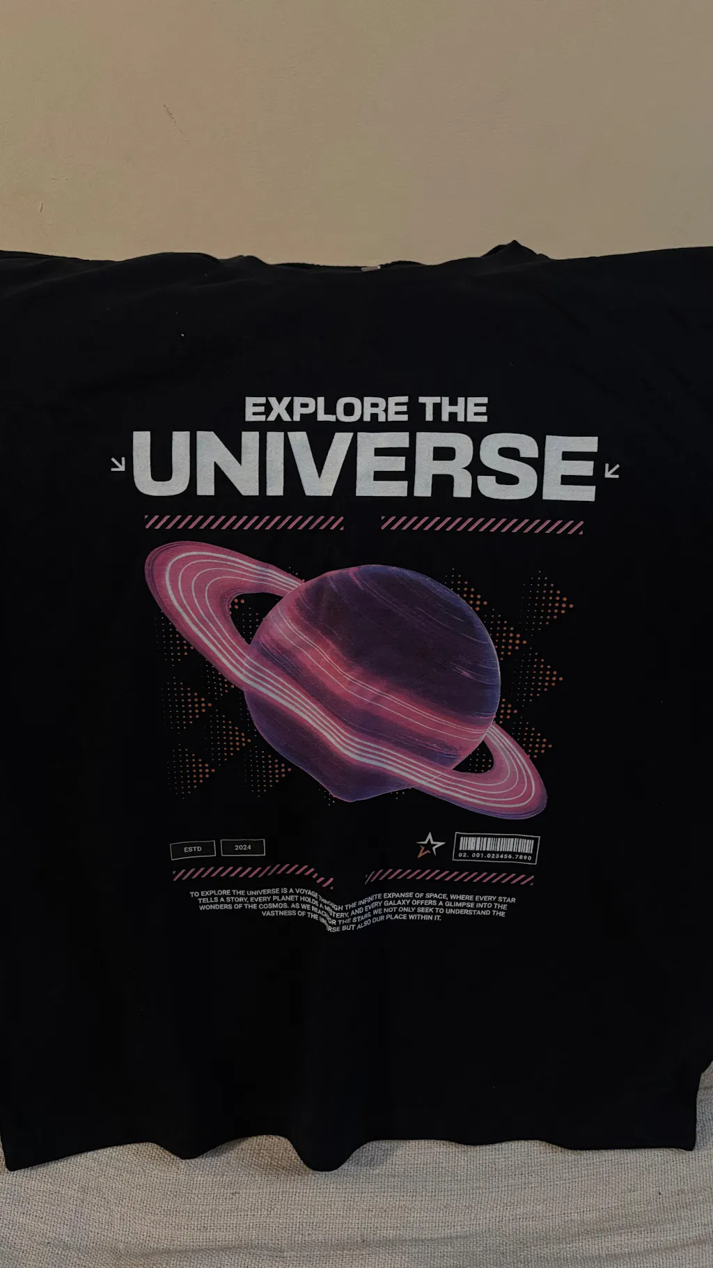Camiseta Explore the Universe