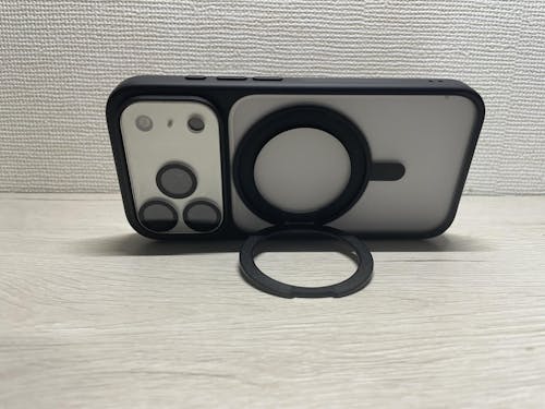 NIMASO iPhone 17/Pro/Pro Max/Air用 360°回転スタンドケース MagSafe対応 マット 防指紋 耐衝撃 (黒羽シリーズ)