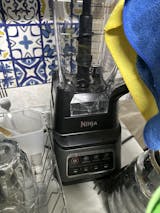 Ninja BN701 - Licuadora Professional Plus con tecnología Auto-IQ y 64 onzas  de capacidad máxima de líquido; jarra de trituración total