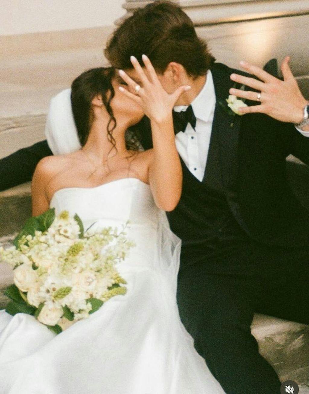 Art Deco Round Moissanite Rose Gold Halo Floral Engagement Ring