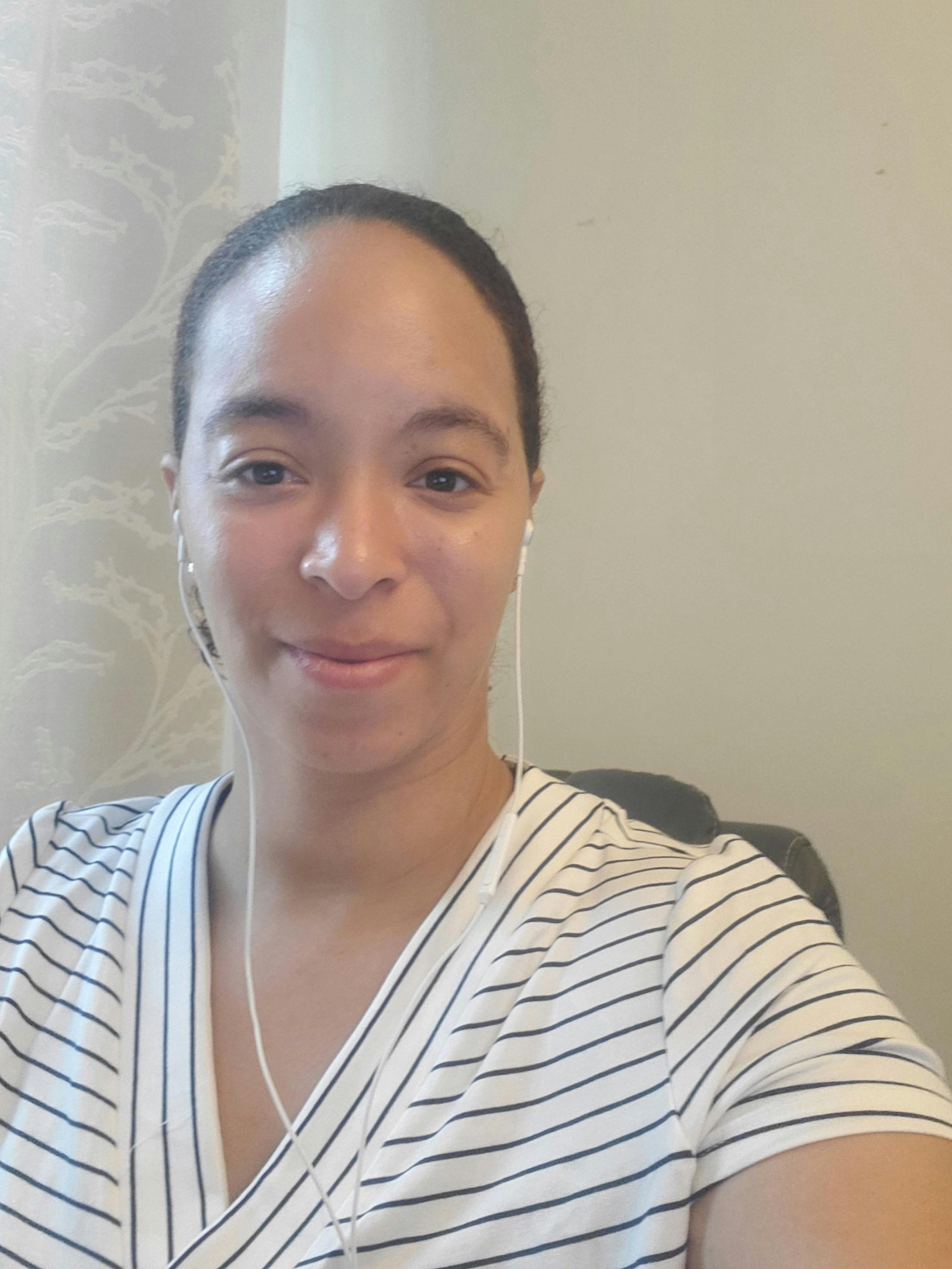 nolaskinsentials hyaluronic aloe cleanser