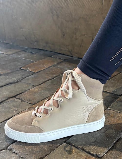 Nolengwa Cielo Alto High-Tops