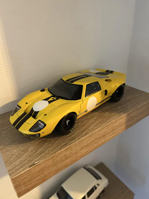Ford GT40 MK.1 Yellow 1968 1:18 – Norev