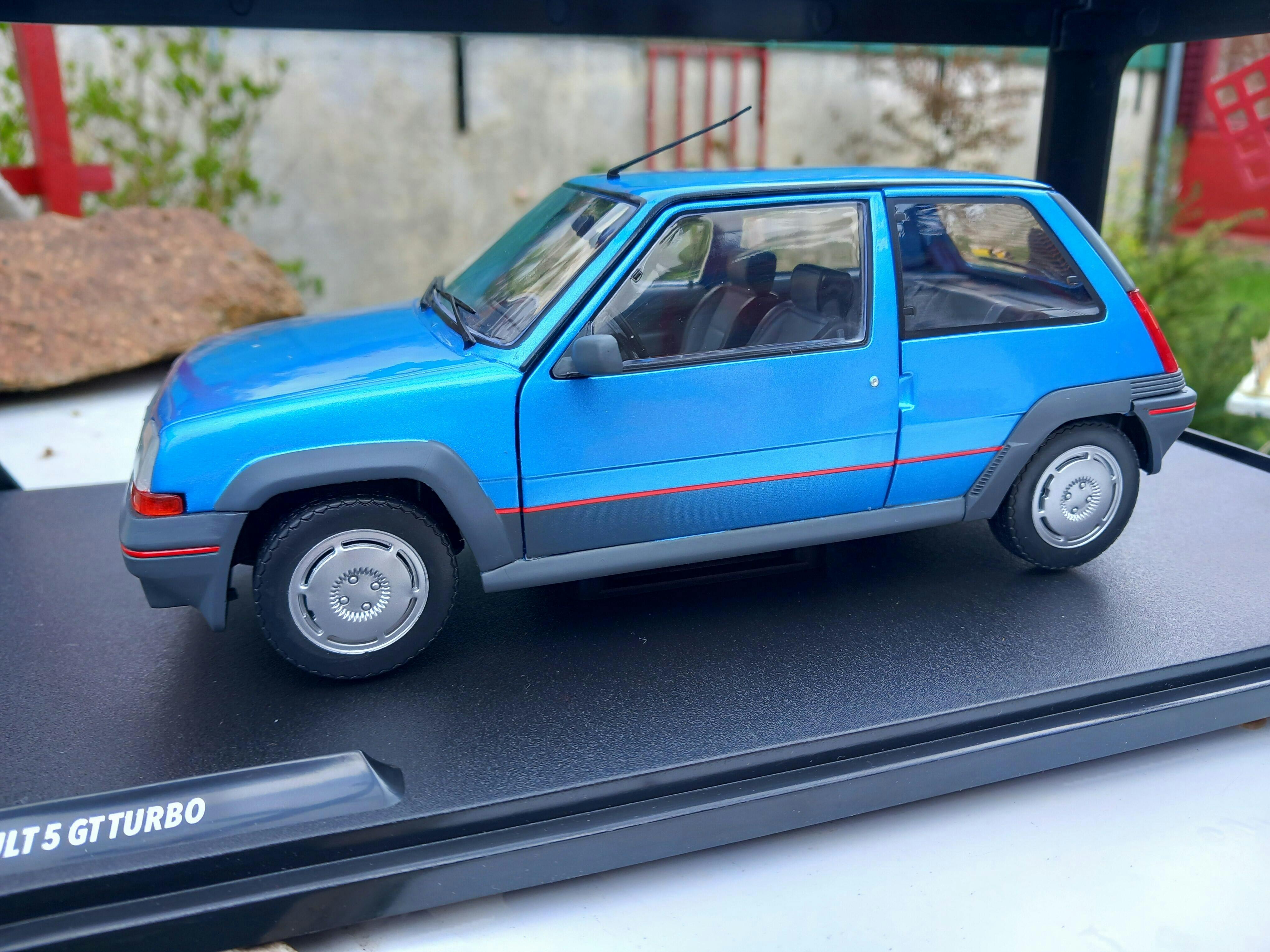 Renault 5 GT Turbo Mk1 Alpine Blue 1985 1/18 – Norev