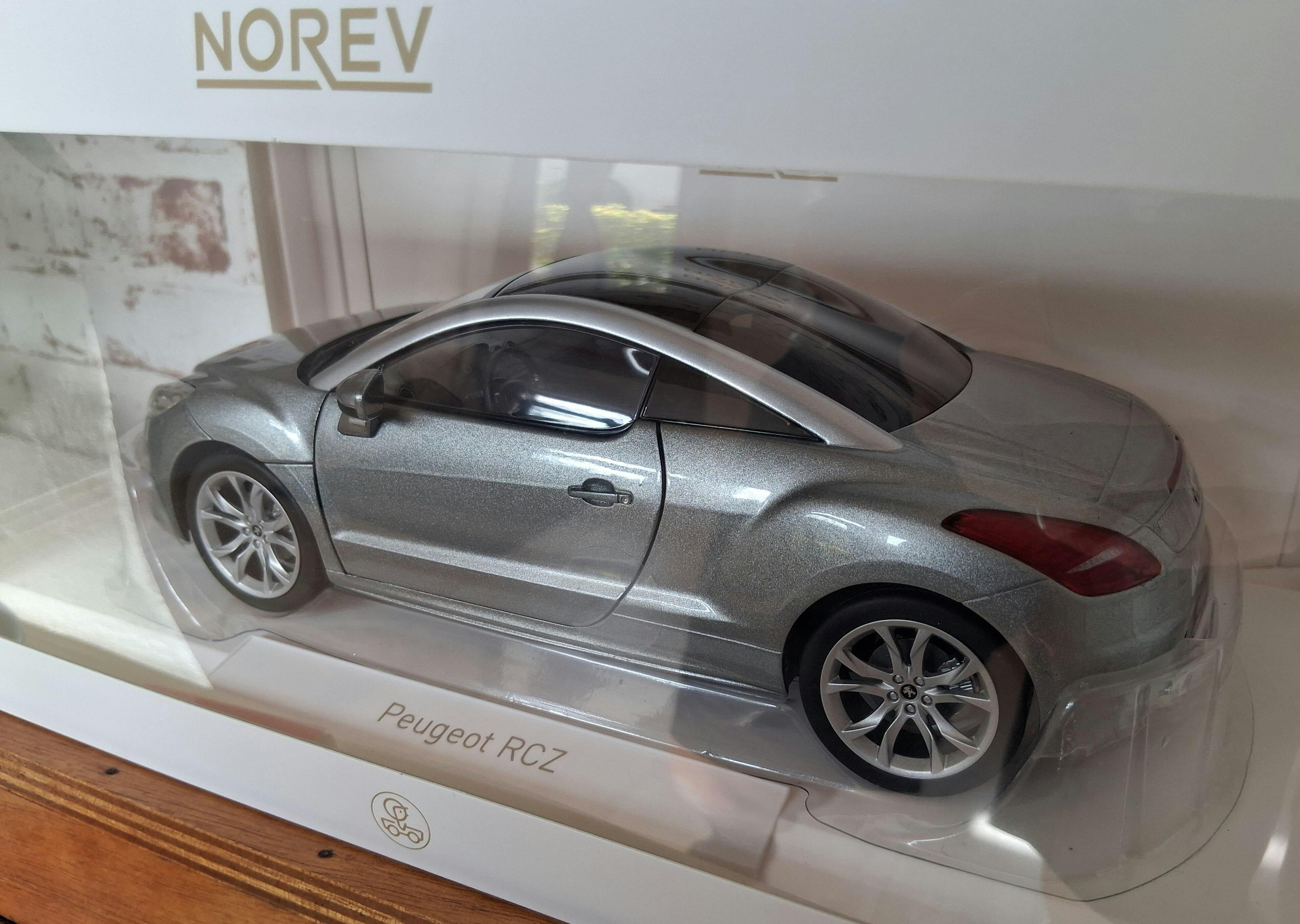 Peugeot RCZ 2010 Mercury Grey 1:18 – Norev