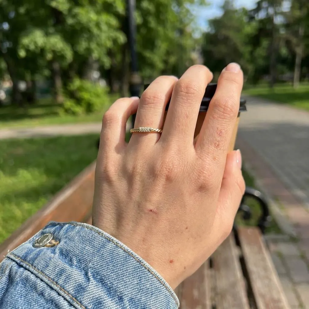 Twisted Diamond Promise Ring in Gold