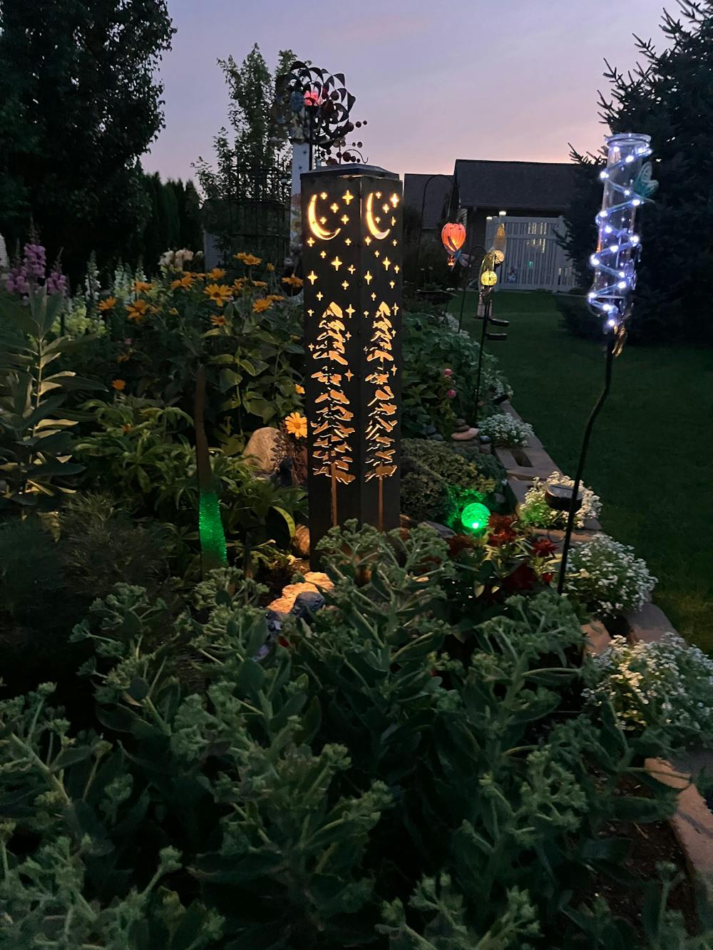 4-Sided Night Sky Pine Tree Solar Luminary Tube Light - Steel