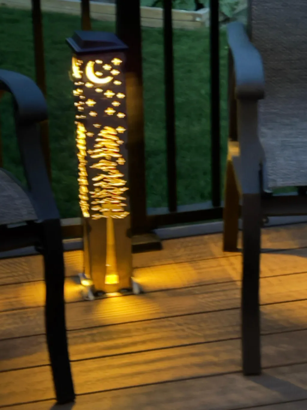 4-Sided Night Sky Pine Tree Solar Pillar - Steel