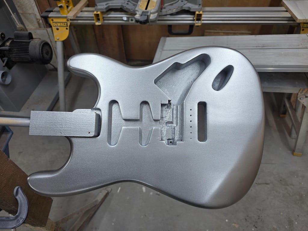 Inca Silver Nitrocellulose Guitar Paint / Lacquer 400ml