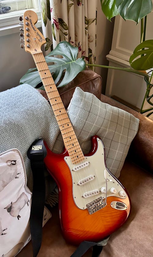 Stratocaster Compatible Body with Flame Maple Top - Sienna Sunburst