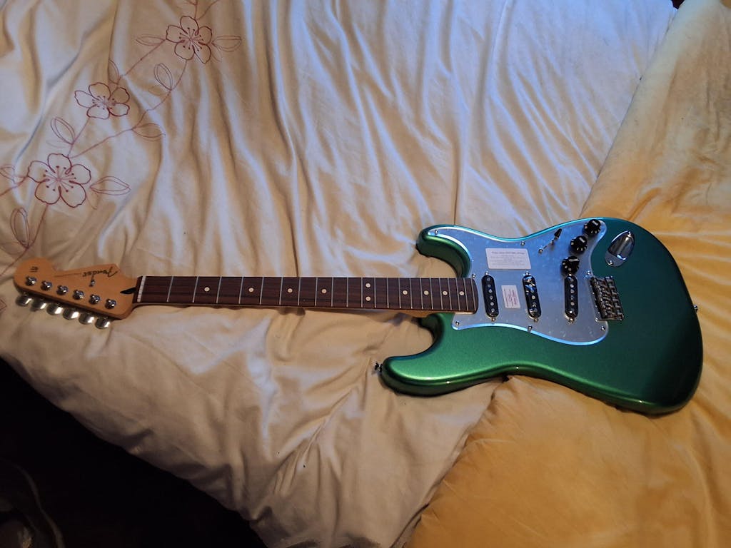 Stratocaster Compatible Body SSS - 2 Color Sunburst