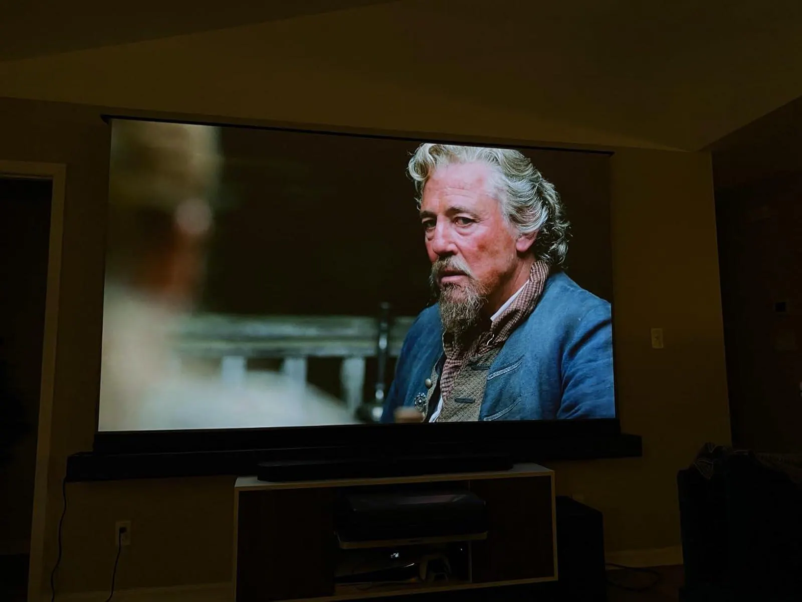NothingProjector Motorized Floor Rising 120 inch ALR Screen For Ultra ...