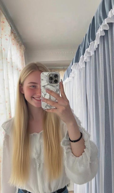 Japanese Inspired Silver Feather Shining Phone Case