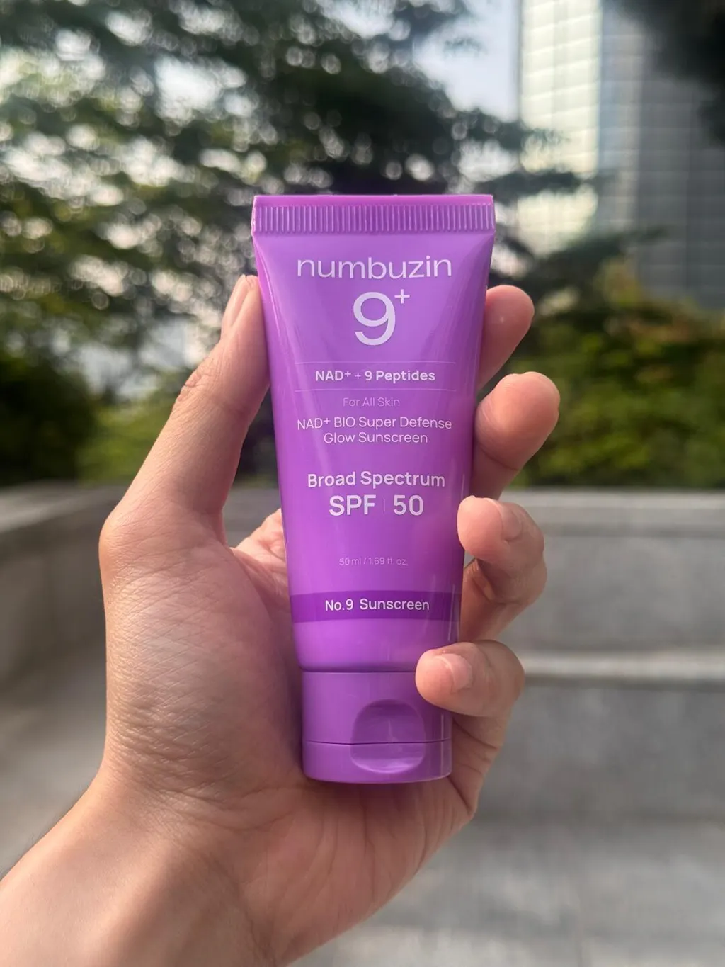 No.9 NAD+ BIO Super Defense Glow Sunscreen