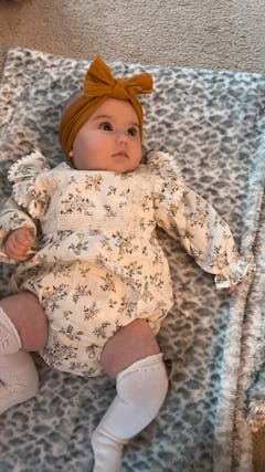 Flora Romper £13.90 (Available from size 0-3 m)