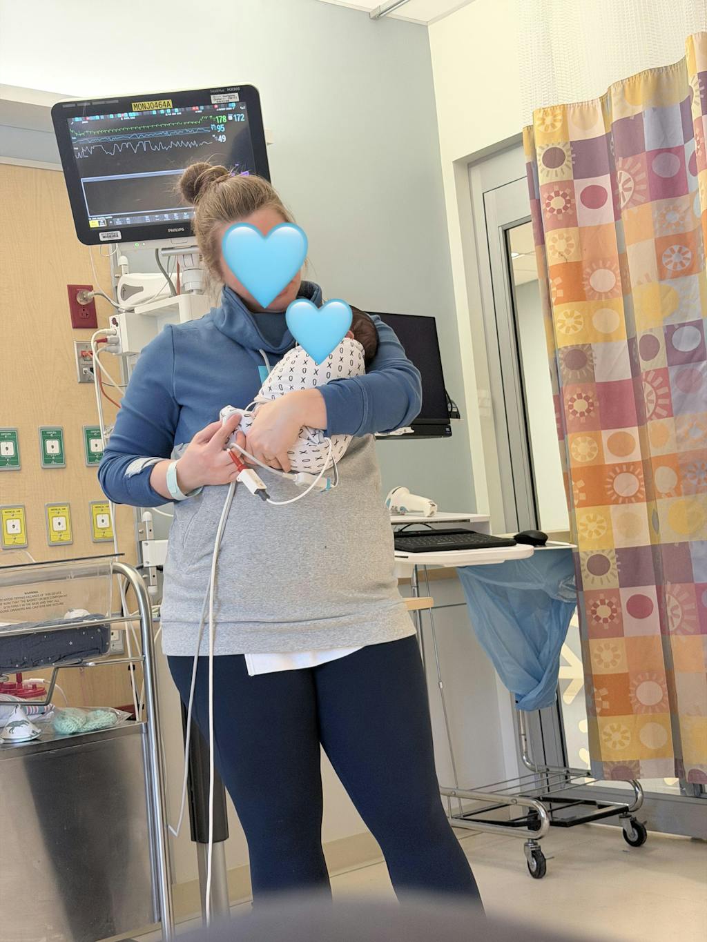 Nursing Sweatshirt Pullover - Colorblock Blue/Gray