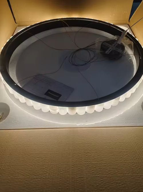 Large Alabaster Round ceiling pendant lamp | Adjustable Steel Suspension