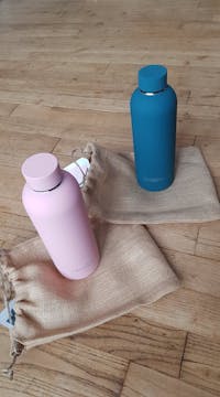 Couple mythique : Gourdes inox George + Camille