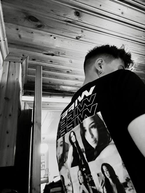 LOVER - Personlig tröja med egna bilder ryggtryck - Vi designar åt dig