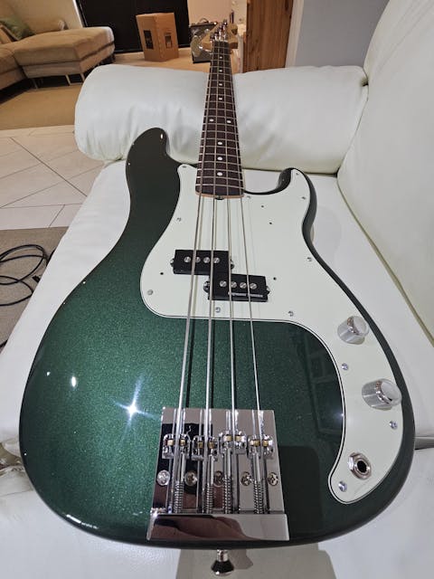 ObsidianWire for Precision Bass®