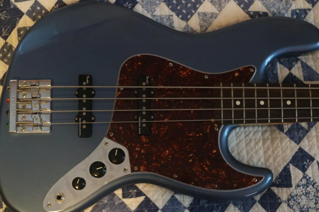 ObsidianWire® for Jazz Bass® | The Ultimate J-Bass® Wiring Harness