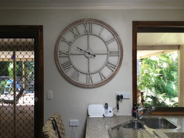 XXL Hamptons Crackle Finish Floating Wall Clock, 93cm
