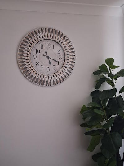 Beax Arts Distressed Hatched Pattern Wall Clock, White, 61cm