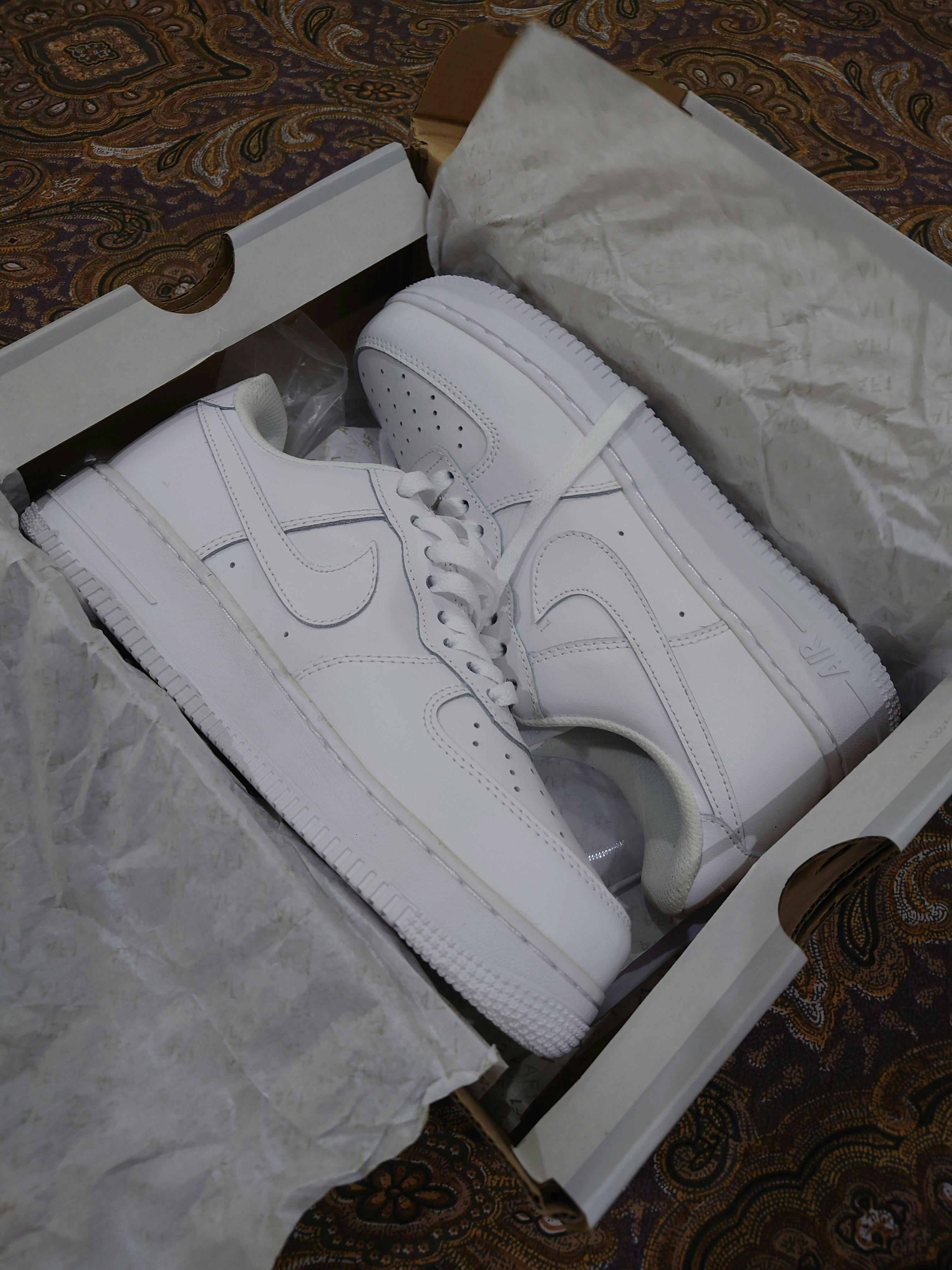 white air force ones size 3