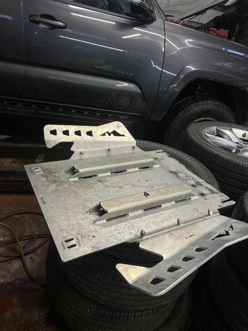 '16-'23 TACOMA V6 Cat Guards