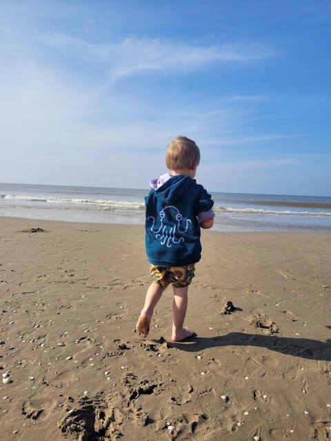 Mitwachsender Hoodie Kinder | Hoodie mit Bauchtasche