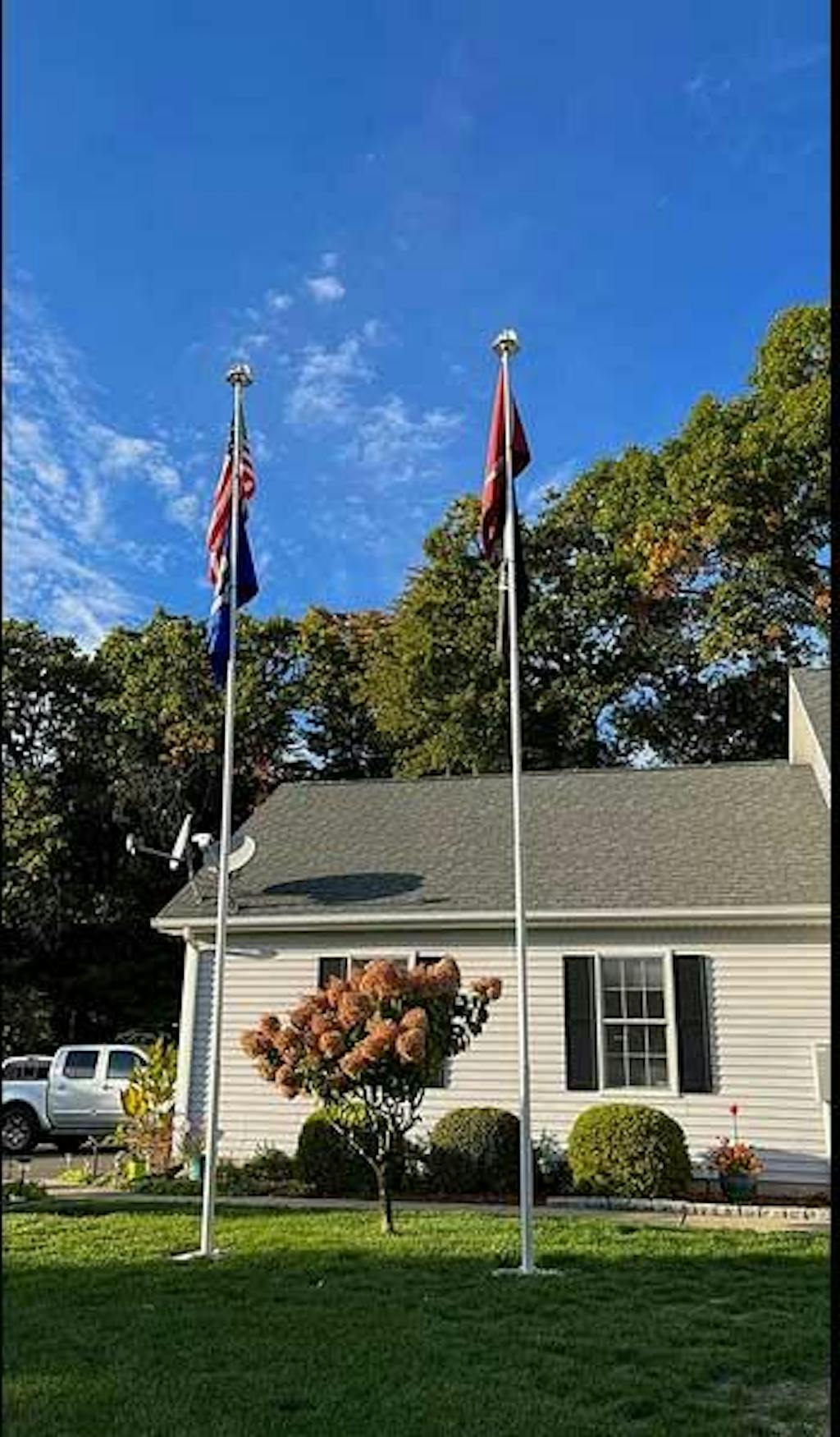 (Bundle) 25' or 30' Delta Sectional Flagpole Bundle SILVER (Pole, Ligh ...