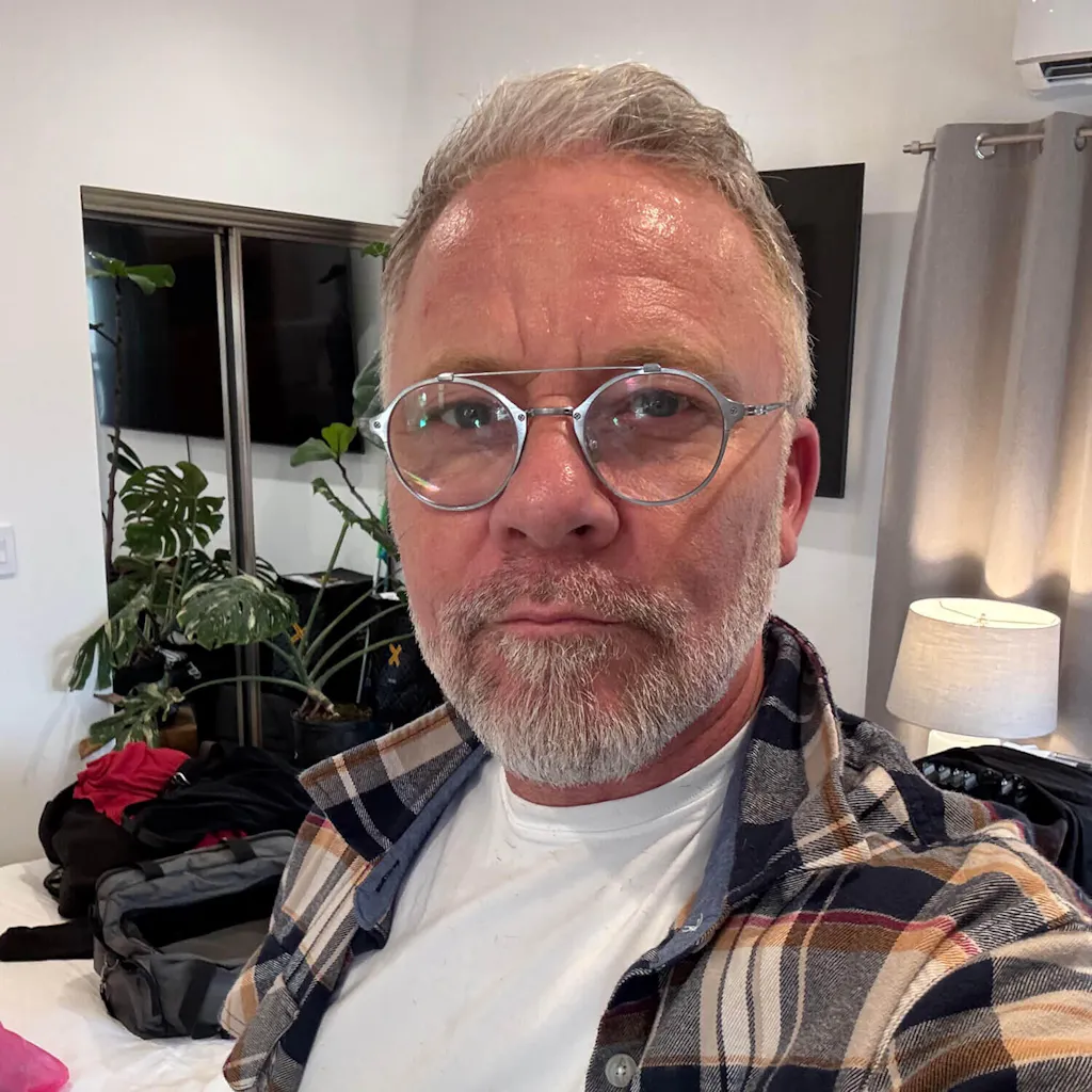 Round Glasses LE0354