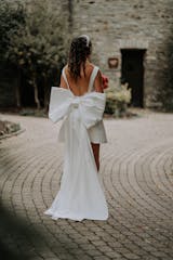 🧚🏻‍♀️⁷ commissions on Twitter  Summer wedding dress, Sora choi, Wedding  dresses vintage