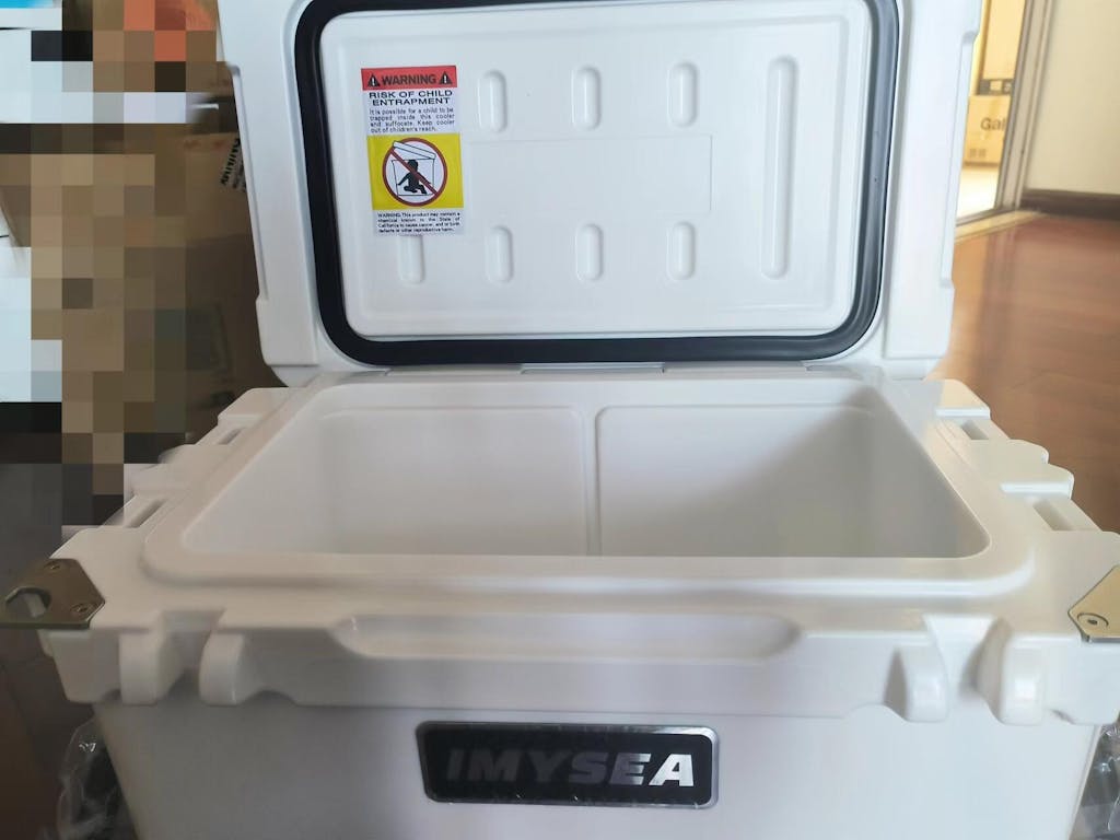 Outdoor 20 Quart Cooler Portable Ice chest for sale