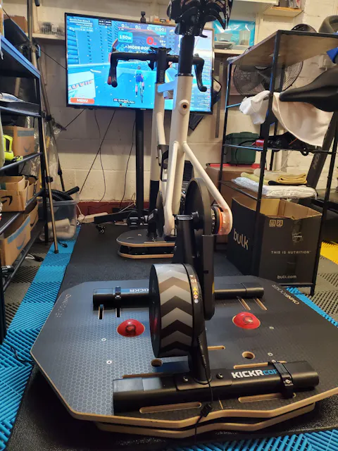 Compact Rocker Plate