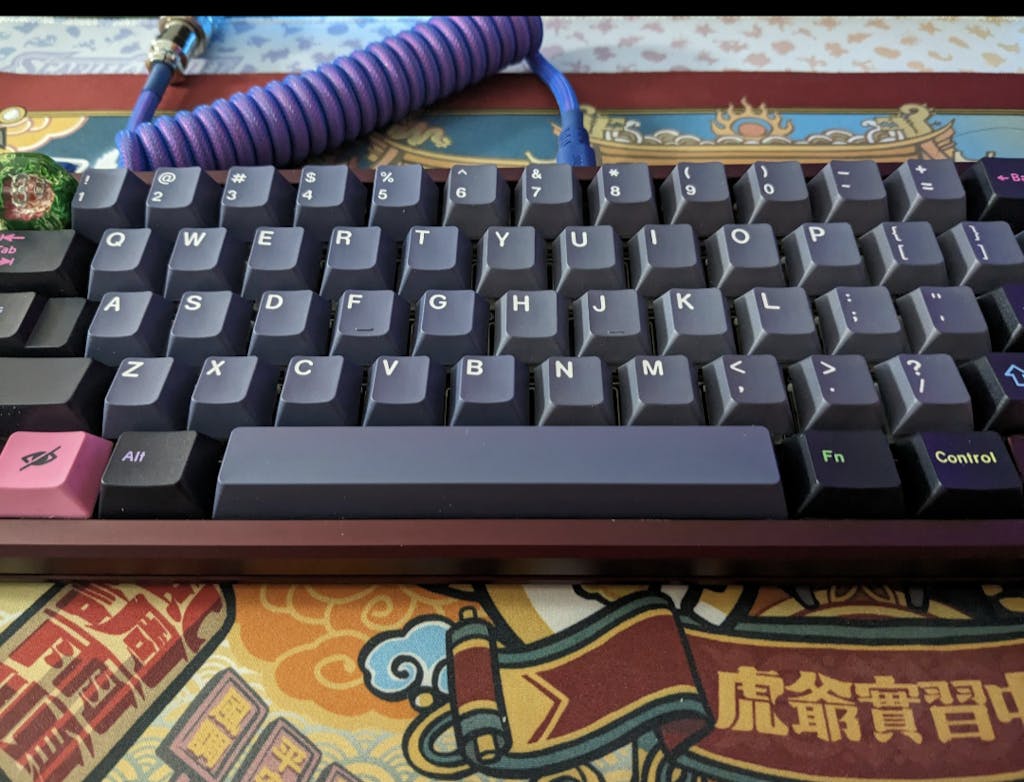 キーボード GMK CYL Dracula V2 Nightmode Core Base GMK CYL Dracula V2.0 – Oblotzky Industries