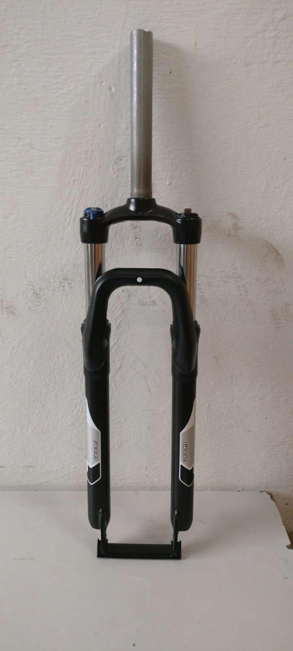 Suspension Fork Zoom 389a (Masera) OMOBIKES