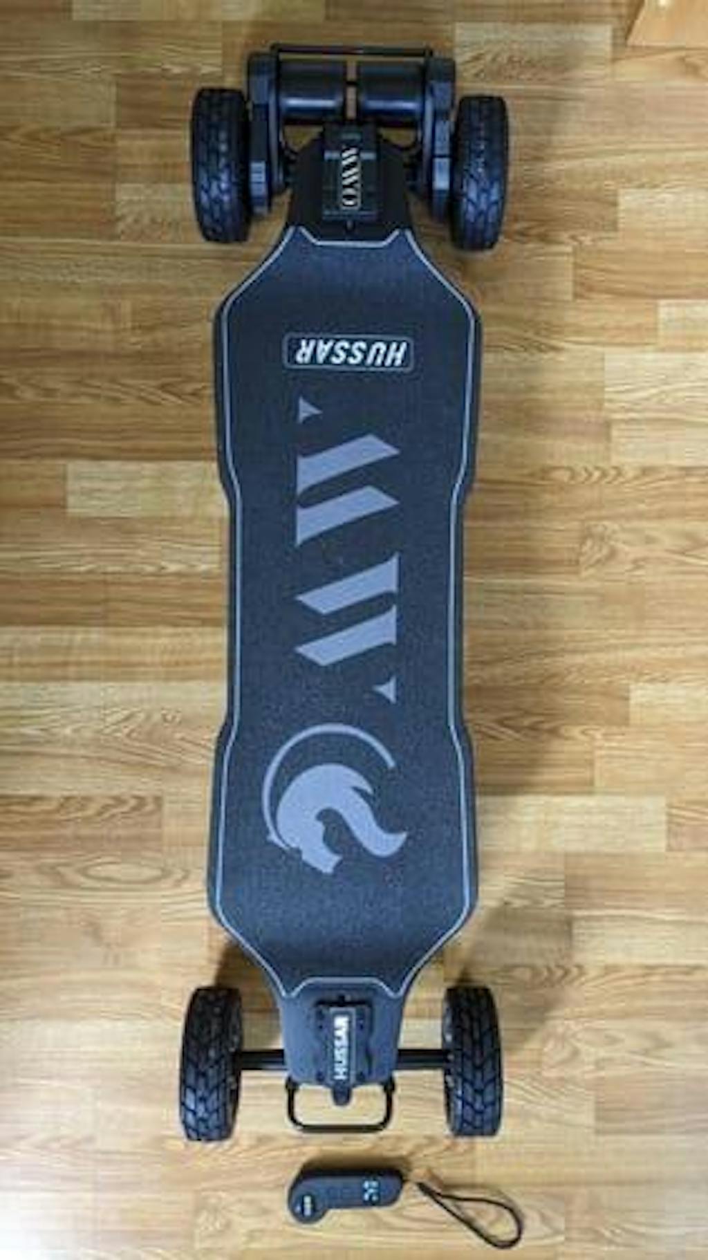 OMW Hussar Street/All-terrain Flexible Electric Skateboards with CNC Colored Trucks