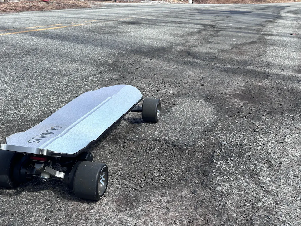 Spring Outdoor Sale - OMW Gladius Carbon Flexible Deck Portable Electric Skateboard