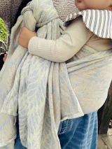 トリアス　デュー　リネン