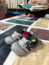 Smooth Toddlers' First Step Shoes - Black (Unisex)