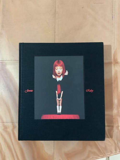 JENNIE (Blackpink) - Ruby Album - 1st Studio Album
