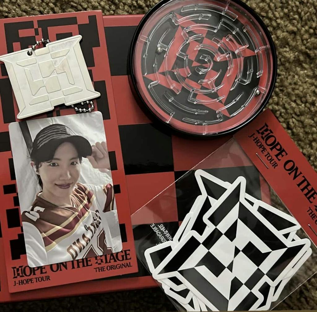 BTS j-hope Tour ‘HOPE ON THE STAGE’ The Original
